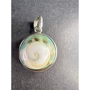 Vintage 925 Sterling Silver Shiva Eye Shell Pendant Charm
